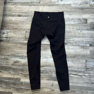 Size 10 lululemon wunder under leggings